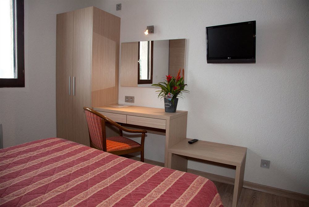 Logis Albhotel Grill Alby-sur-Cheran Dış mekan fotoğraf